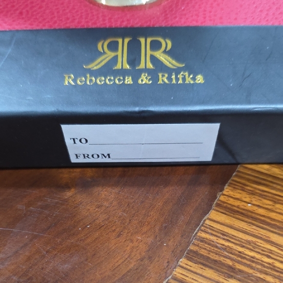 Red Wallet with Gold Accent - Picture 4 of 8